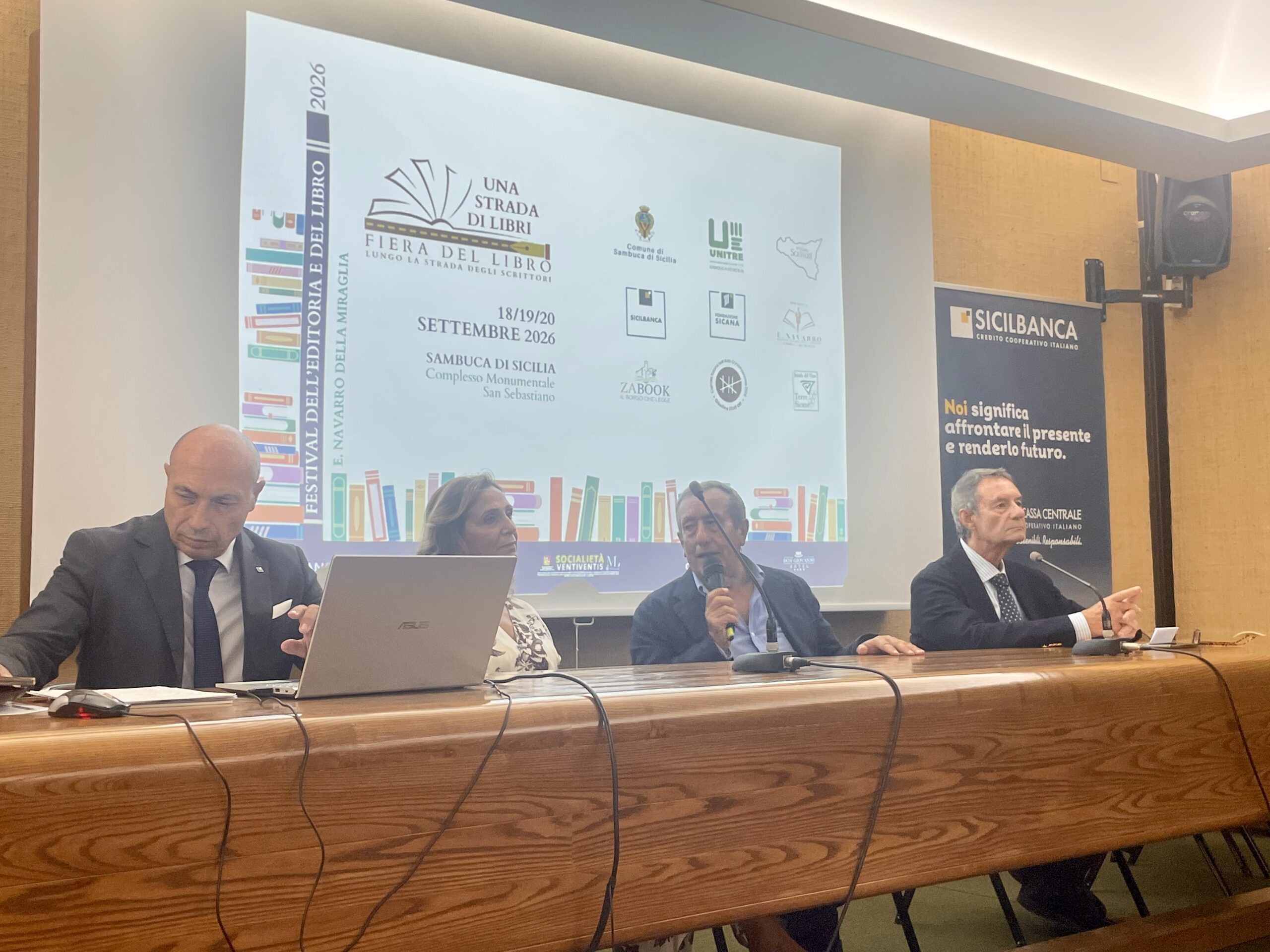 Pubblico e protagonisti della giornata inaugurale