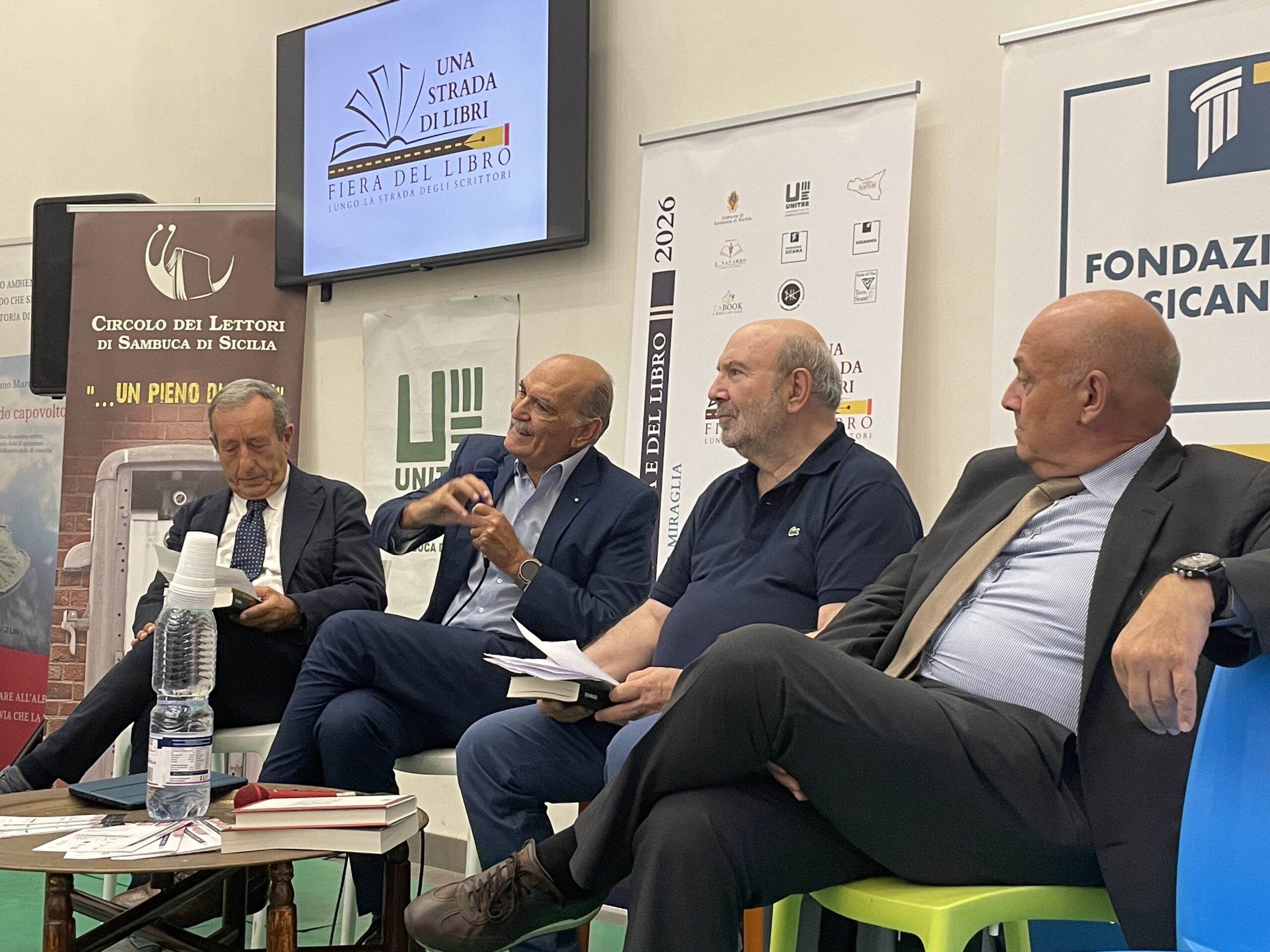 Giuseppe Governale durante l'incontro dedicato alla legalità